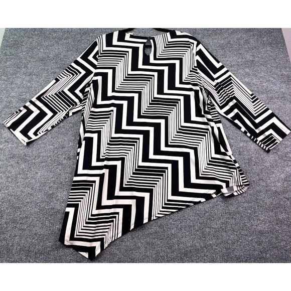 Chicos 3 Black White Geometric Asymmetrical Tunic Top 3/4 Sleeve Stretch - Picture 4 of 14
